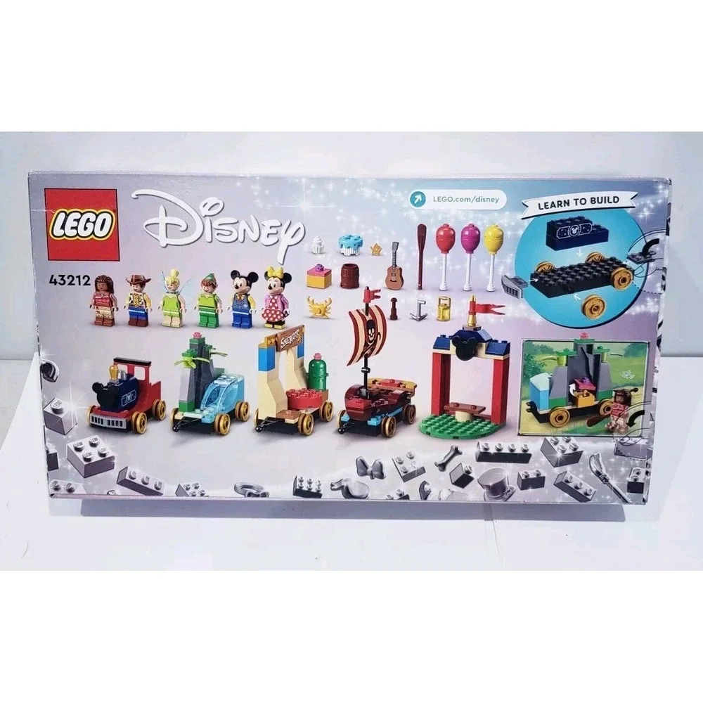 LEGO 43212 Disney 100th Celebration Train - Picture 2 of 6